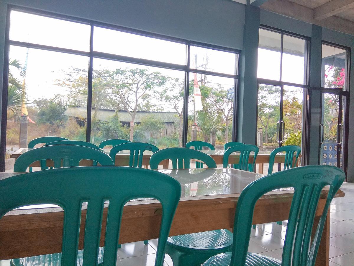 Penginapan Artha ปรายา ภายนอก รูปภาพ